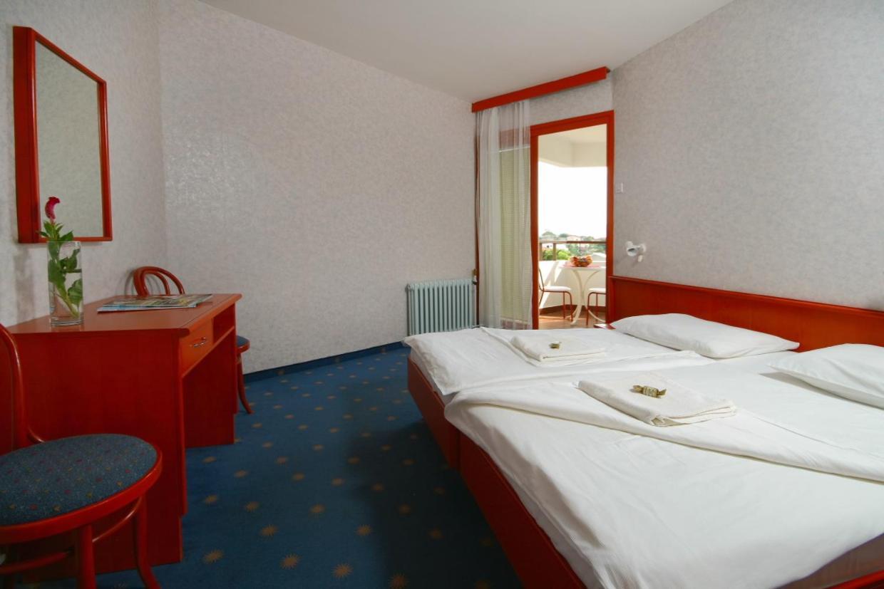 Hotel Laguna Gradac (Split-Dalmatia) Exterior foto
