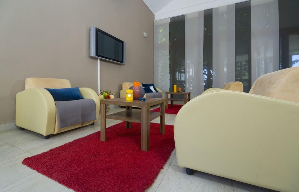 Hotel Laguna Gradac (Split-Dalmatia) Exterior foto